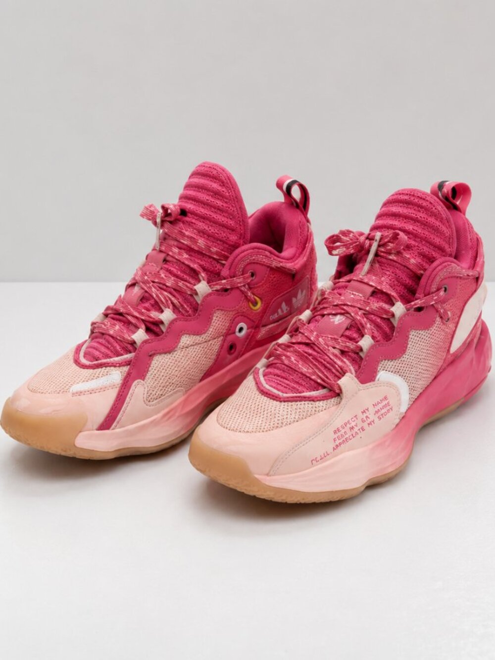 Adidas Dame 7 EXTPLY D.O.L.L.A. Youth Size 4 Pink Basketball Shoes Sneakers